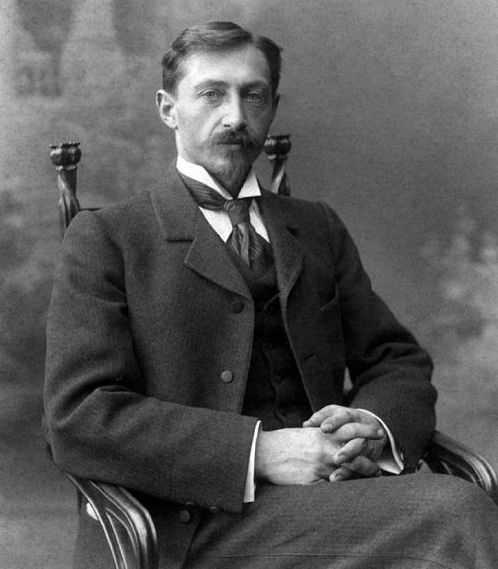 Хатшы Джинкс Maze бастығымен анальді секске ұшырайды